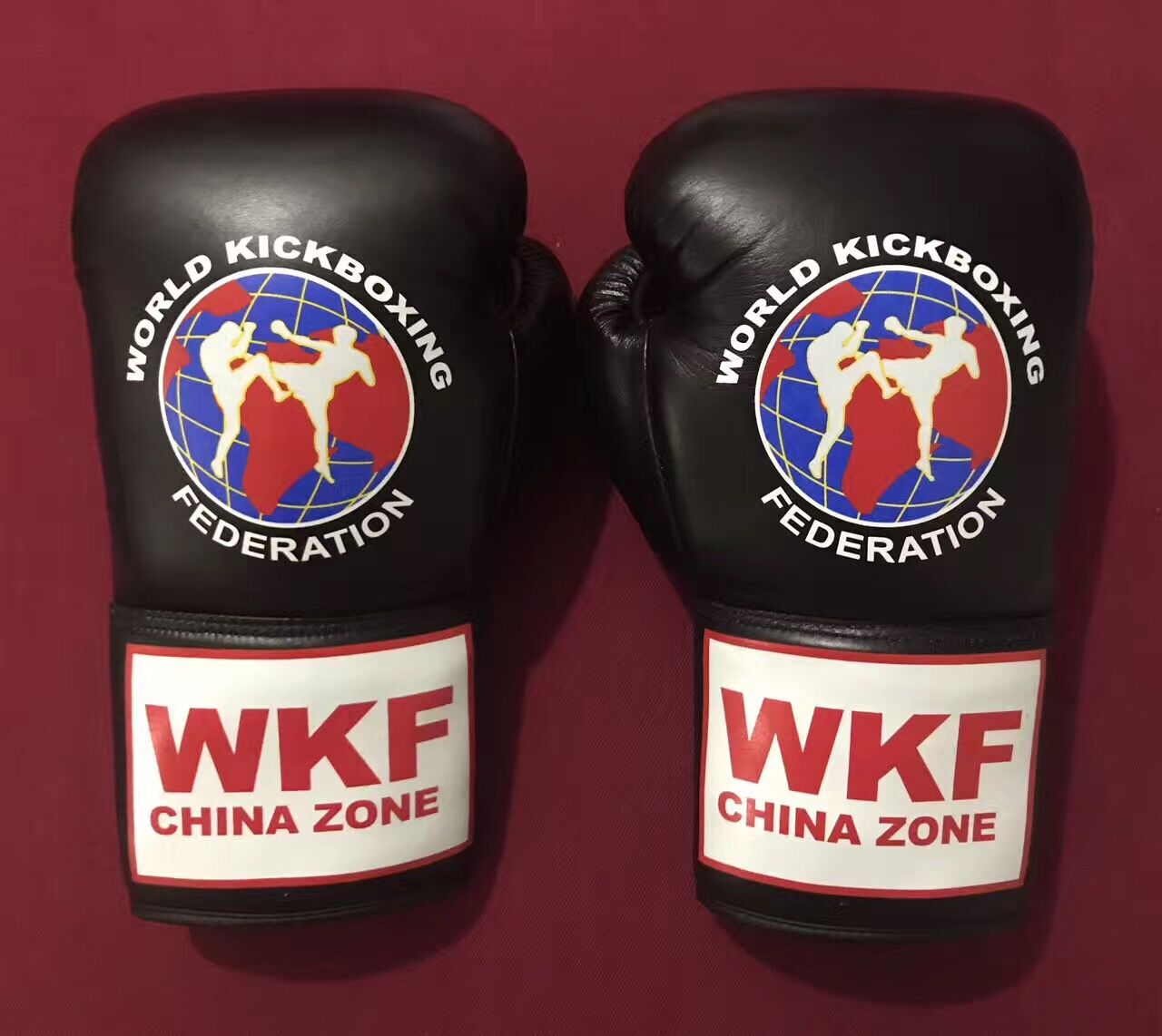 WKF世界自由搏击联合会官方认证：自由搏击/泰拳/散打比赛专用扎带式拳击手套