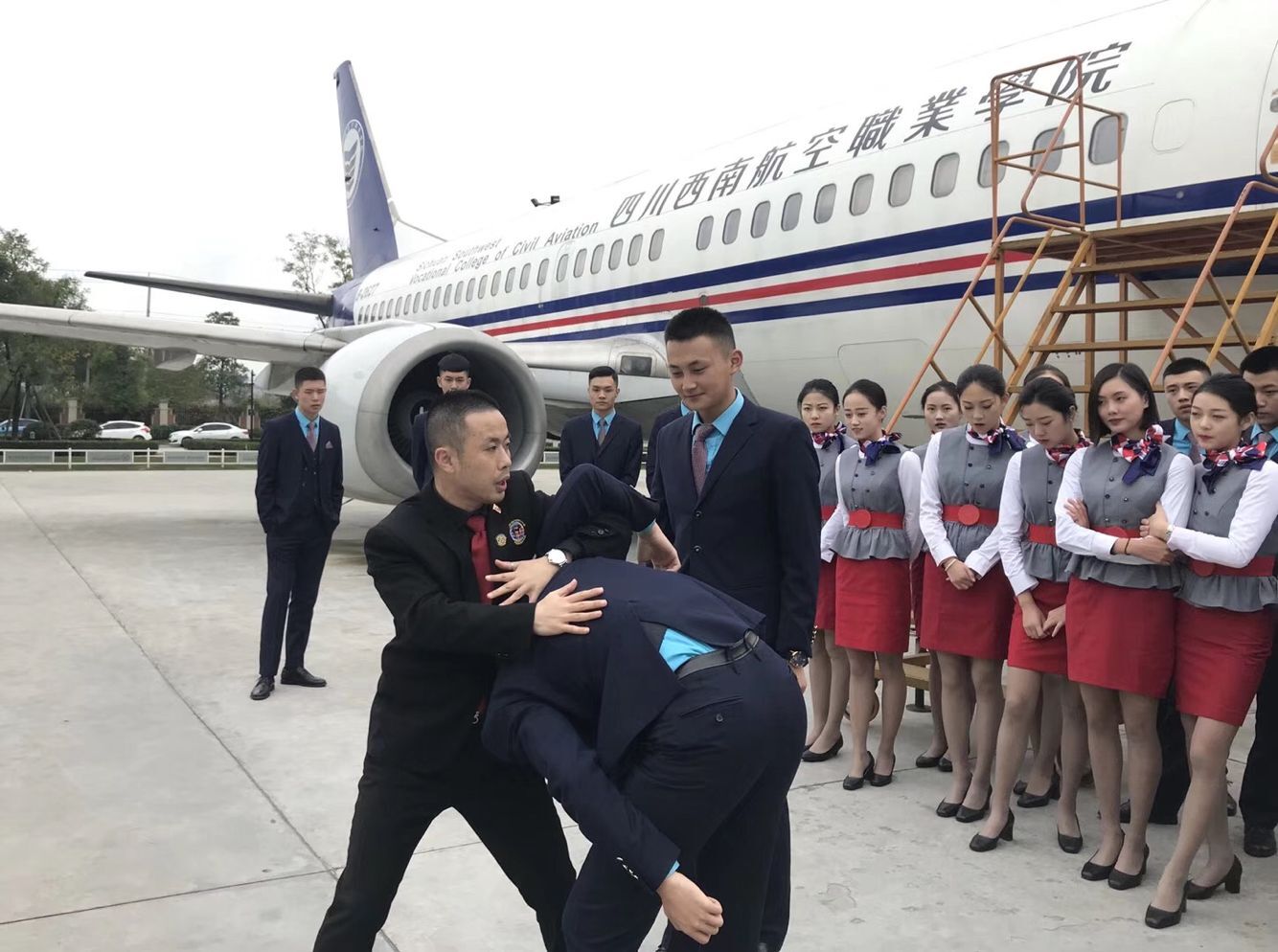 1575993207117519.jpg QQ图片20191210235343.jpg